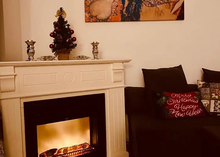 Apartment 705 In The Stream *