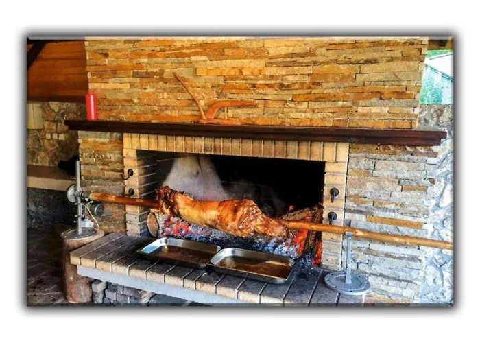 Apartment 705 In The Stream *